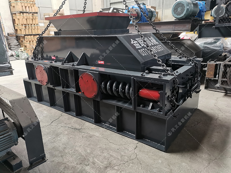 花崗巖制成沙子用對(duì)輥制沙機(jī)還是沖擊制砂機(jī),哪個(gè)好用? 花崗巖制成沙子用對(duì)輥制沙機(jī)還是沖擊制砂機(jī),哪個(gè)好用?