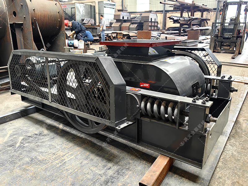 雙齒輥破碎機的齒輥設計有何特別之處,為何能提升破碎效率? 雙齒輥破碎機的齒輥設計有何特別之處,為何能提升破碎效率?