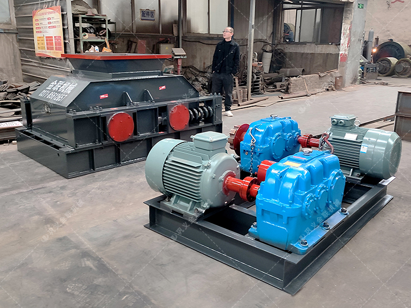 狼牙破碎機價格差異分析:從3萬到30萬該如何選擇? 狼牙破碎機價格差異分析:從3萬到30萬該如何選擇?