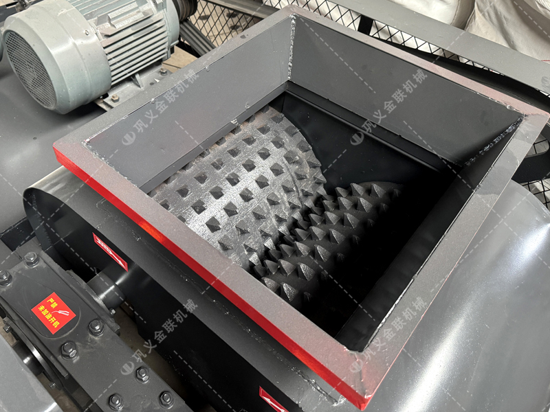 采購雙齒輥破碎機必問的7個問題!少問一個都可能被坑? 采購雙齒輥破碎機必問的7個問題!少問一個都可能被坑?