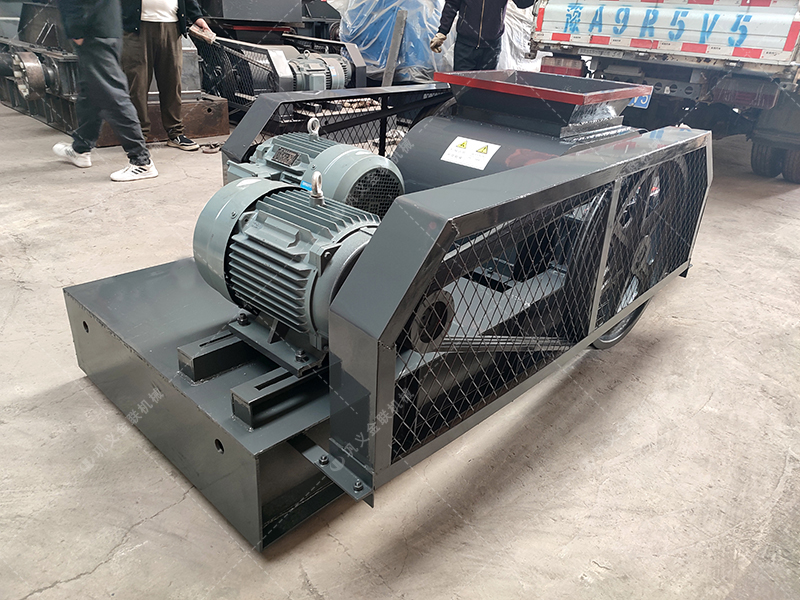 狼牙齒輥破碎機如何實現(xiàn)焦炭'大塊進,勻粒出'的理想轉化? 狼牙齒輥破碎機如何實現(xiàn)焦炭'大塊進,勻粒出'的理想轉化?