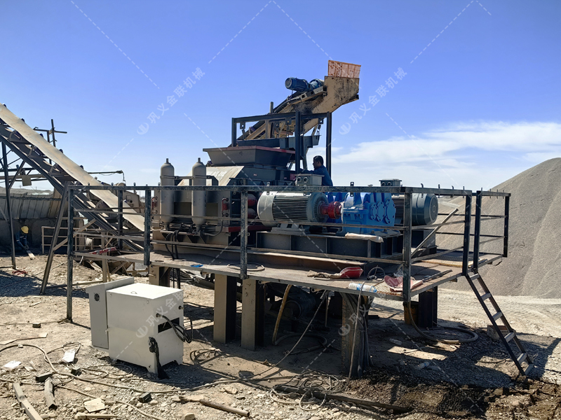 明明白白投資：購(gòu)買(mǎi) 1210型液壓對(duì)輥破碎機(jī)前需要算清的 “經(jīng)濟(jì)賬”?