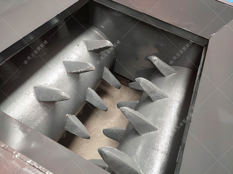 雙齒輥破碎機(jī)處理含雜原煤:專業(yè)優(yōu)勢(shì)究竟比傳統(tǒng)設(shè)備強(qiáng)在哪? 雙齒輥破碎機(jī)處理含雜原煤:專業(yè)優(yōu)勢(shì)究竟比傳統(tǒng)設(shè)備強(qiáng)在哪?